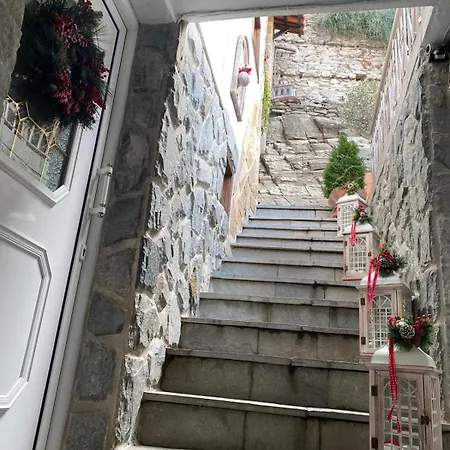 Aurelia Old Town Дом отдыха