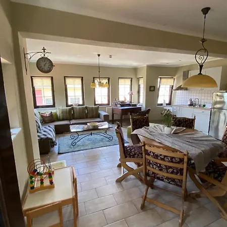 Aurelia Old Town Feriehus *