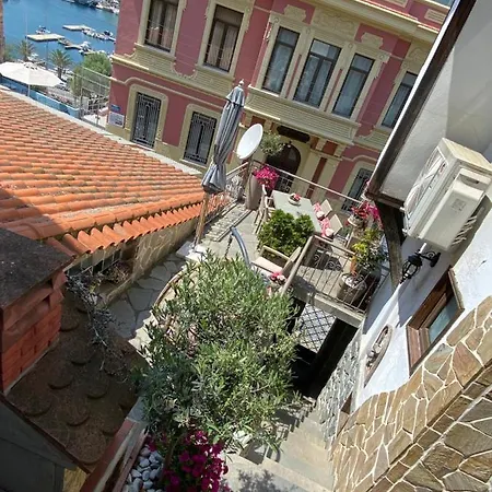 Aurelia Old Town بيت للعطل *