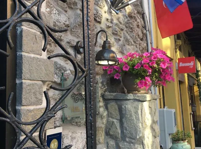 Aurelia Old Town * Kavala